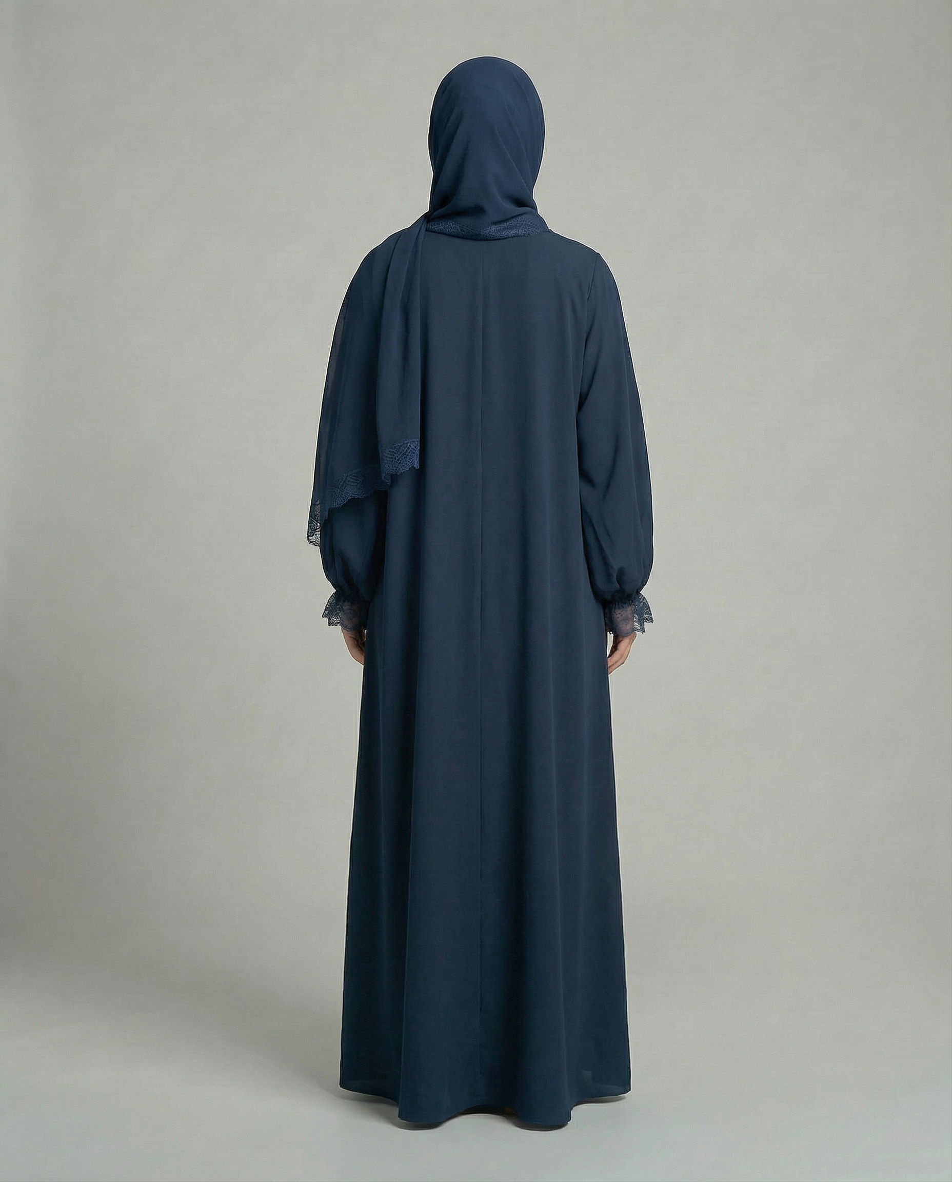 Dantel Detaylı Lacivert Abaya