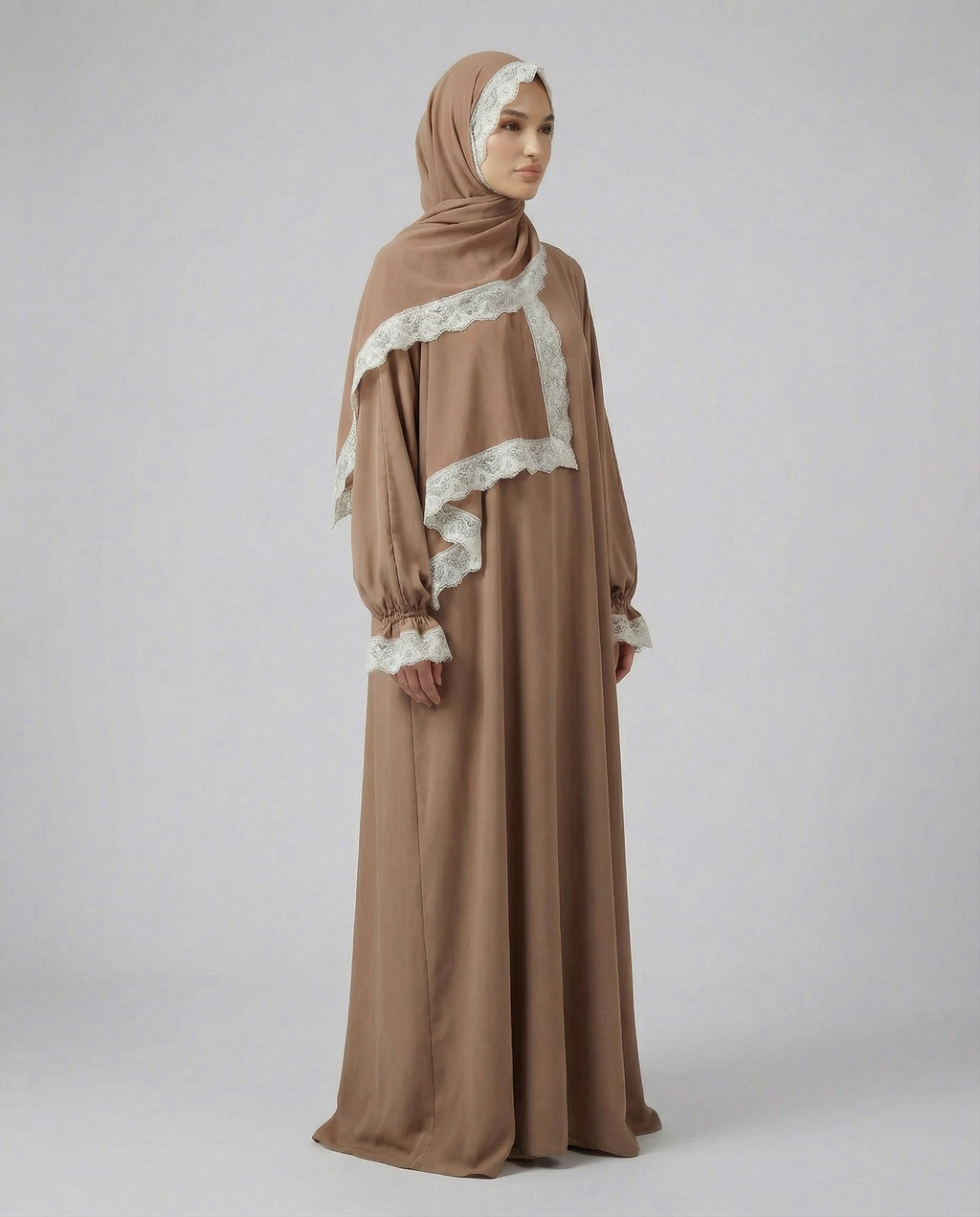 Beyaz Dantel Detaylı Kahve Abaya