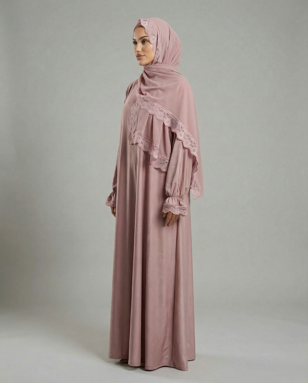Dantel Detaylı Pembe Abaya